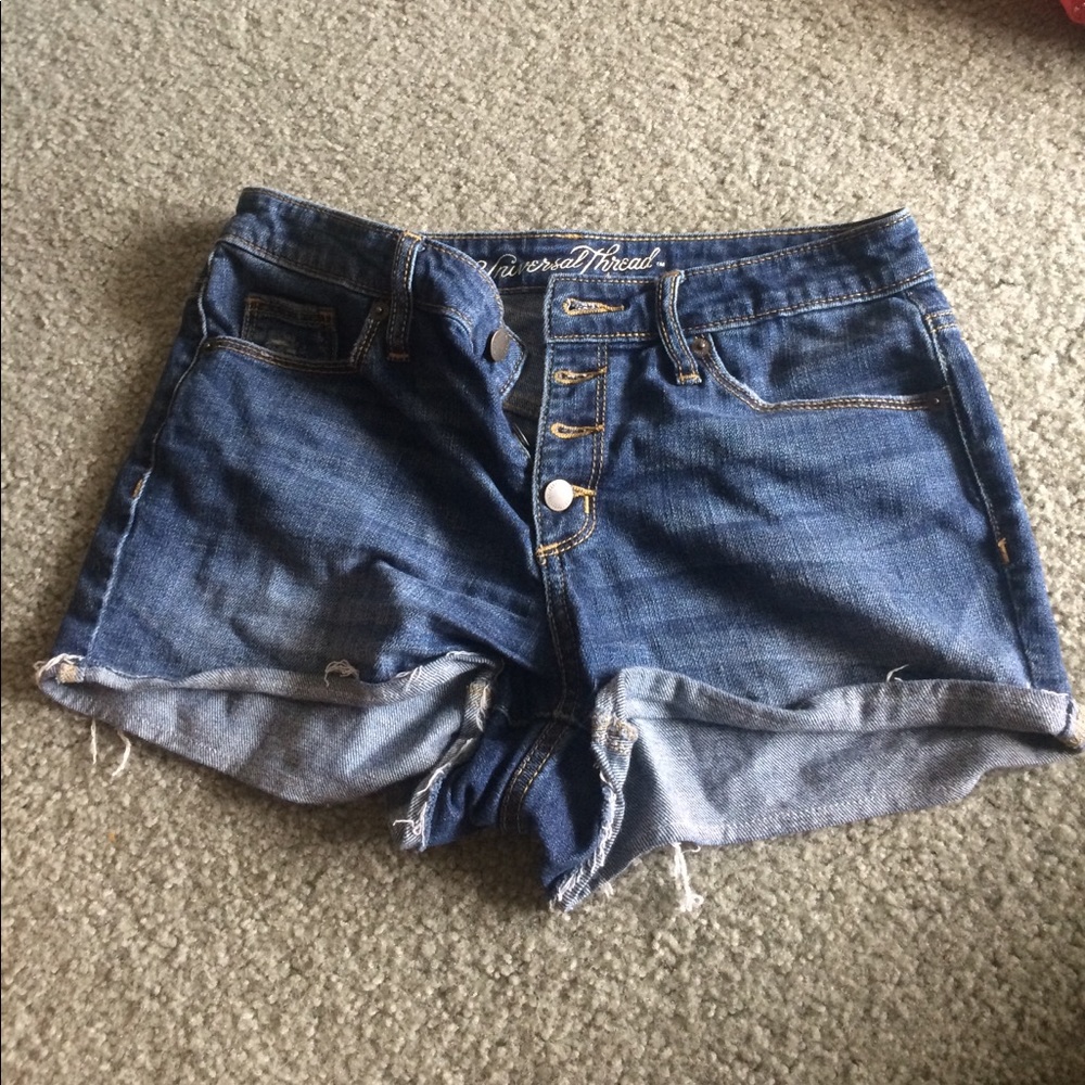 Universal Thread Jean Shorts